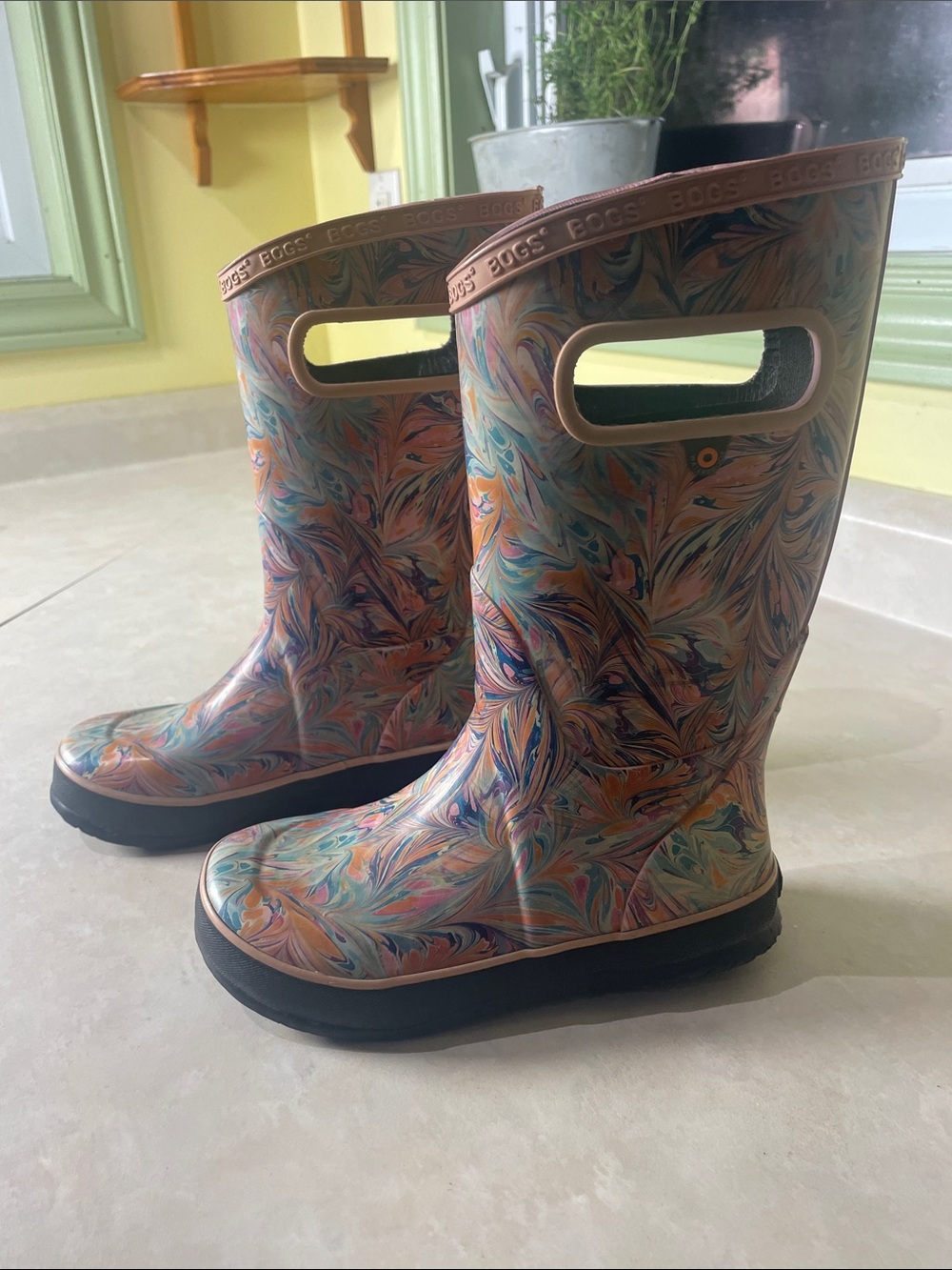 Bogs Kids' Multicolor Swirl Waterproof Rain Boots Size 1
